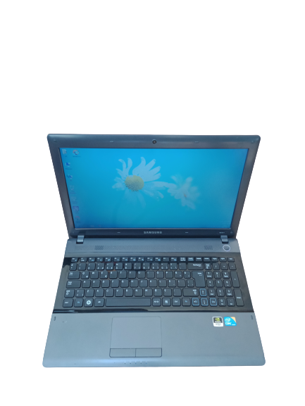 Samsung RV511 İ3 380M 2.53Ghz 1Gb Ekran kartlı Notebook