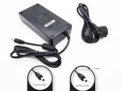 Fanatec Direksiyon Seti İçin 24V 7.5A 180W 5.5x2.5 mm Adaptör