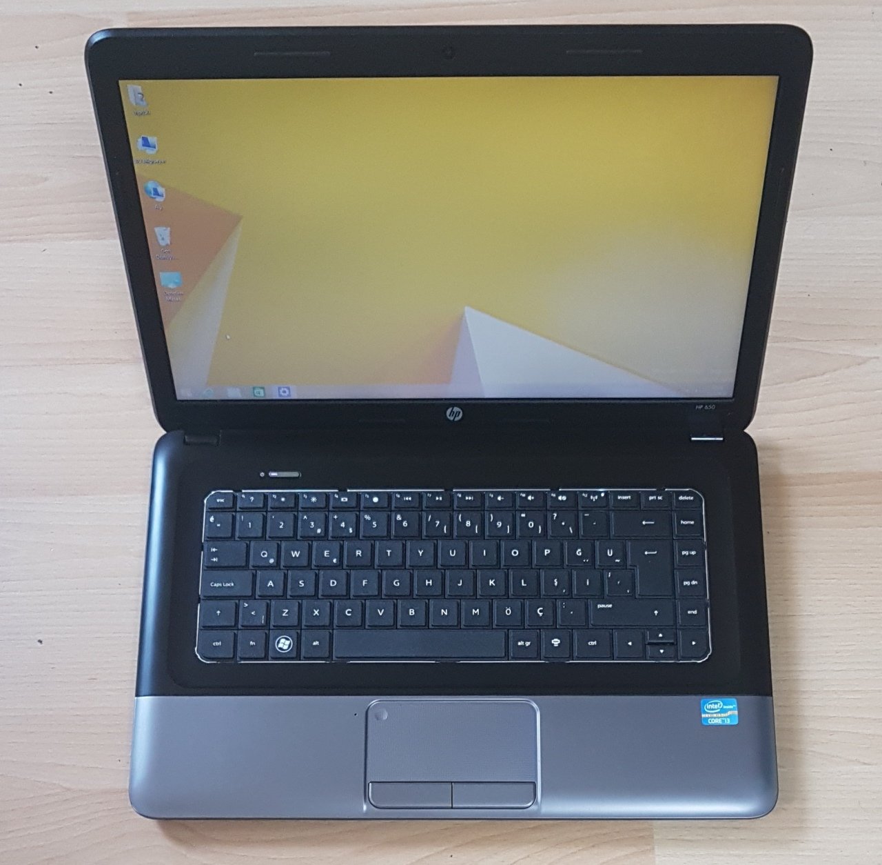 Hp 650 İntel İ3 2348M 2.3Ghz Winodws8 Orjinal Notebook