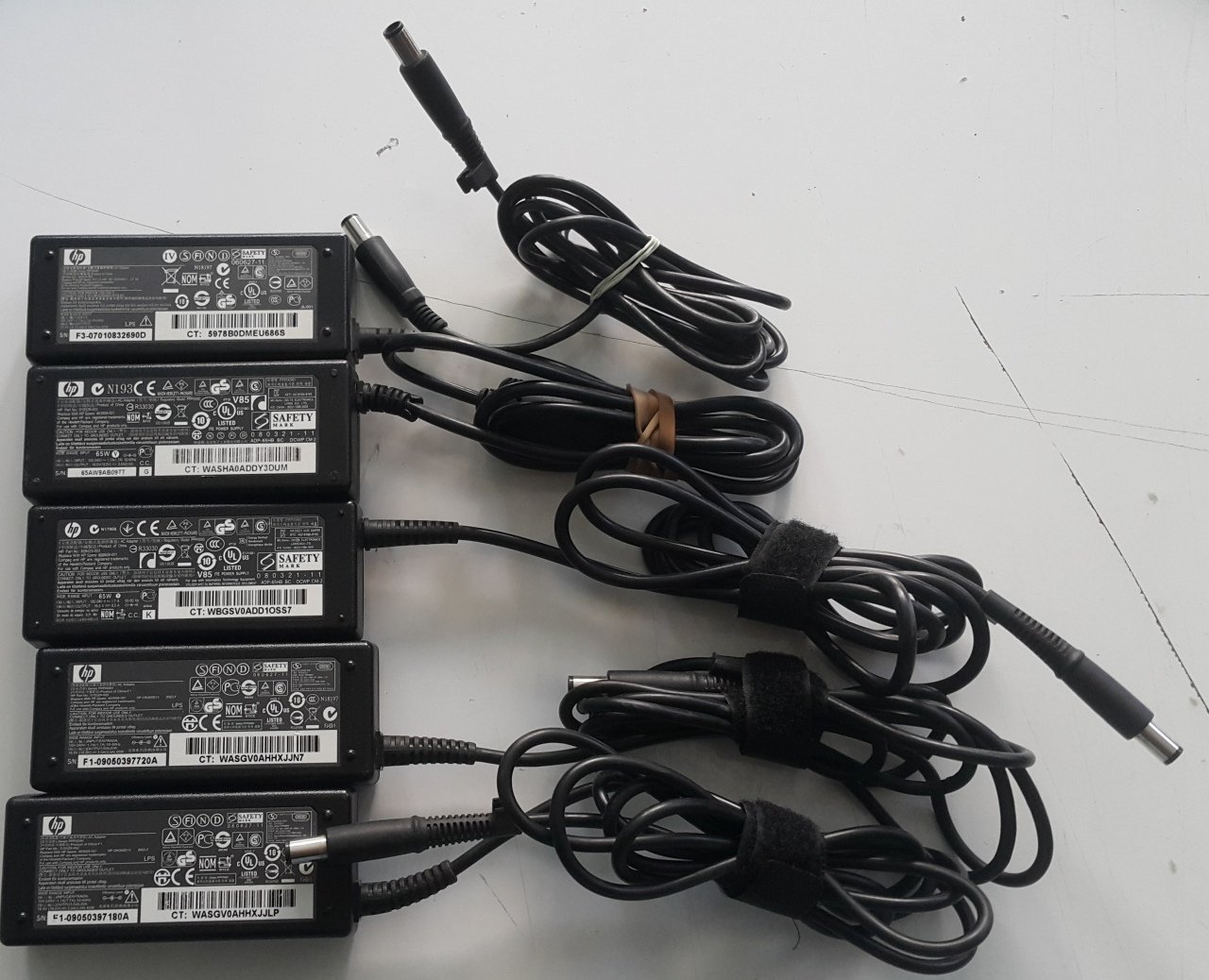 Hp 18.5V 3.5A 65W Boru Uç Orjjinal Notebook Adaptör