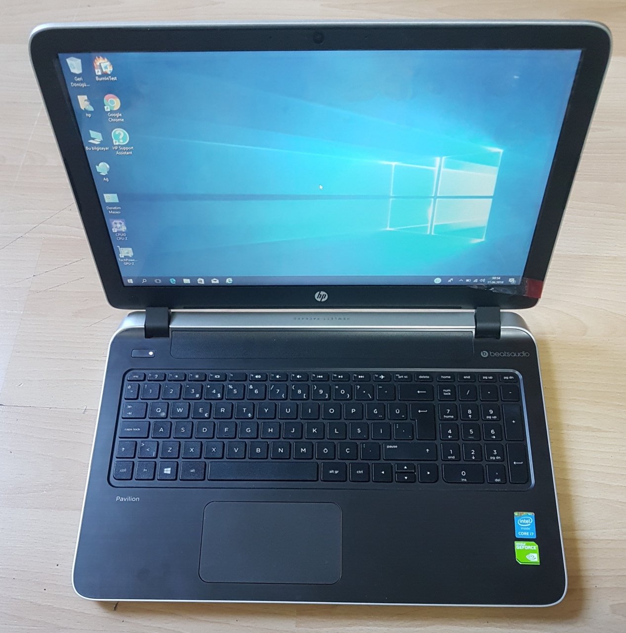 Hp Pavilion 15 L0D67EA İ7 5500u 4Gb Ekran Kartlı Oyun Notebook  Kaçmaz