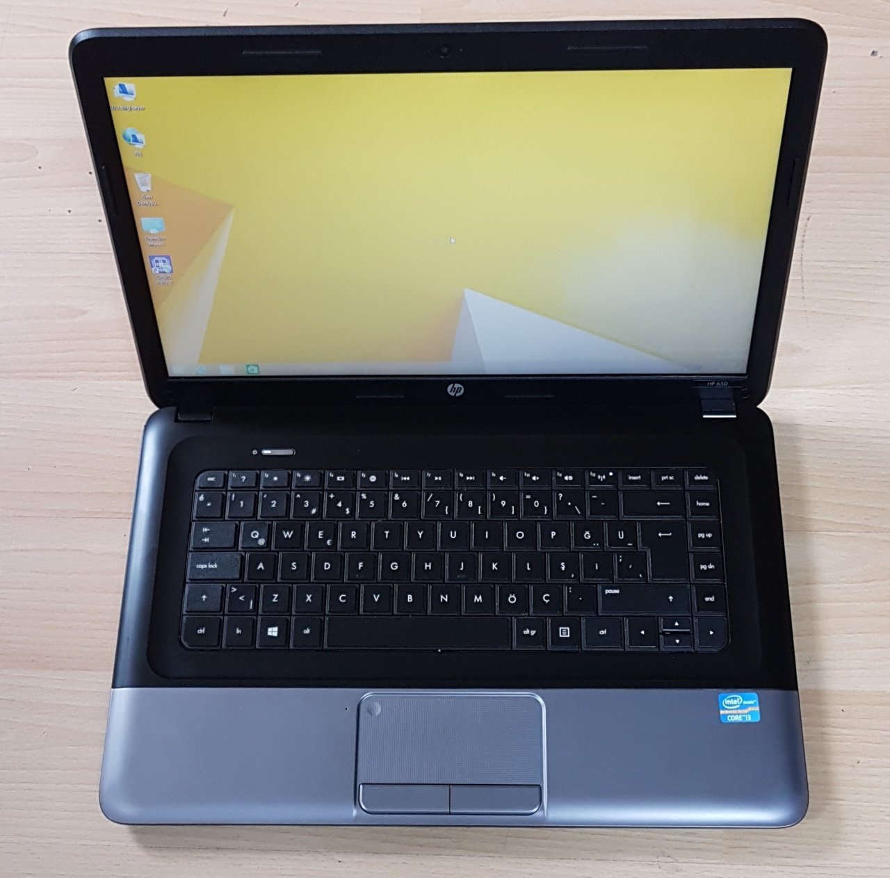 Hp İntel İ3 2348M 2.3Ghz Winodws8 Orjinal Notebook