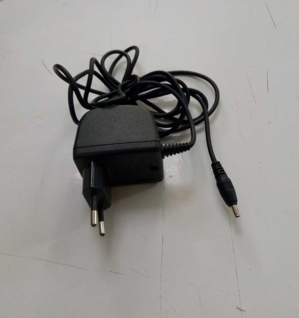 Nokia Acp-7e Dc 3.7V 350mA Adaptör
