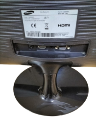 21.5'' Samsung  S22D300HY Led Monitör