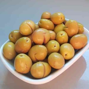 Ayvalık Natürel Yeşil Kırma Zeytin 2000Cc