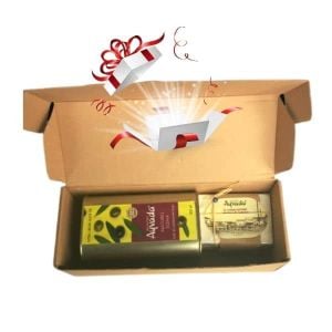 Ayvalık Soğuk Sıkım Zeytinyağı 500Ml ile Sabun Hediye Paketi