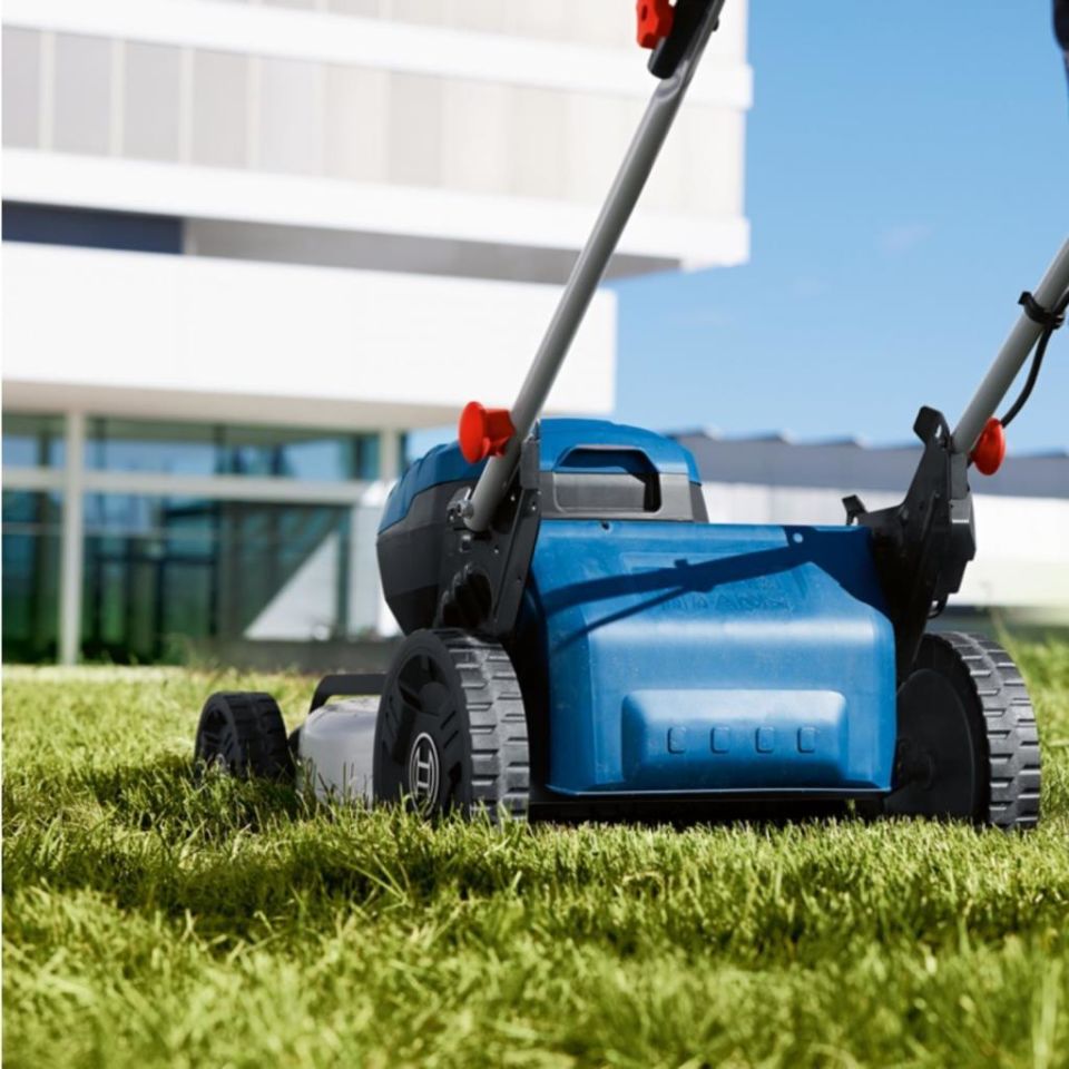 Bosch Gra 18v 2-46 Akülü Çim Biçme Makinesi (Akü Hariç) 06008C8000