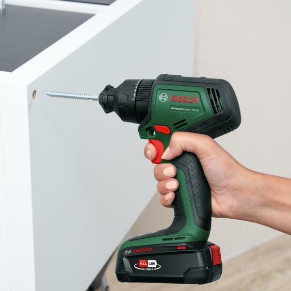 Bosch AdvancedImpact 18V-80 QuickSnap Akülü Darbeli Matkap 2x2.5A 06039E2102