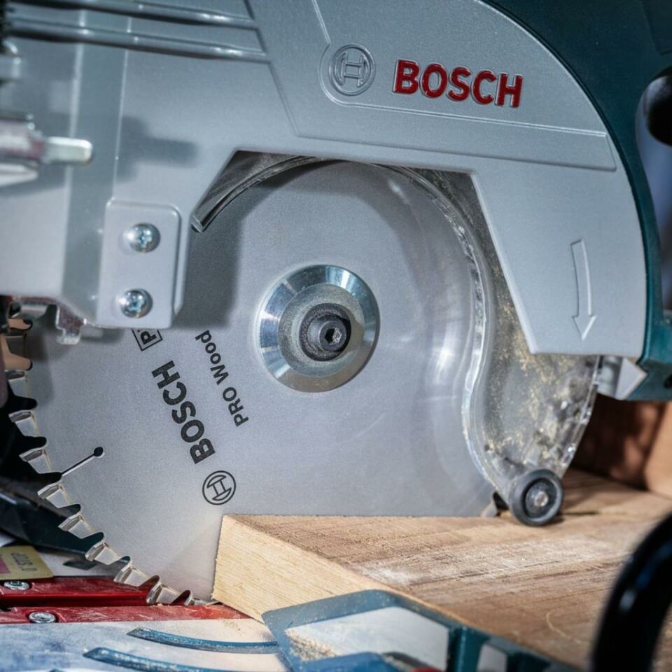 Bosch Optiline Wood 254 x 30 Mm 60 Diş Ahşap Daire Testere Bıçağı 2608640436
