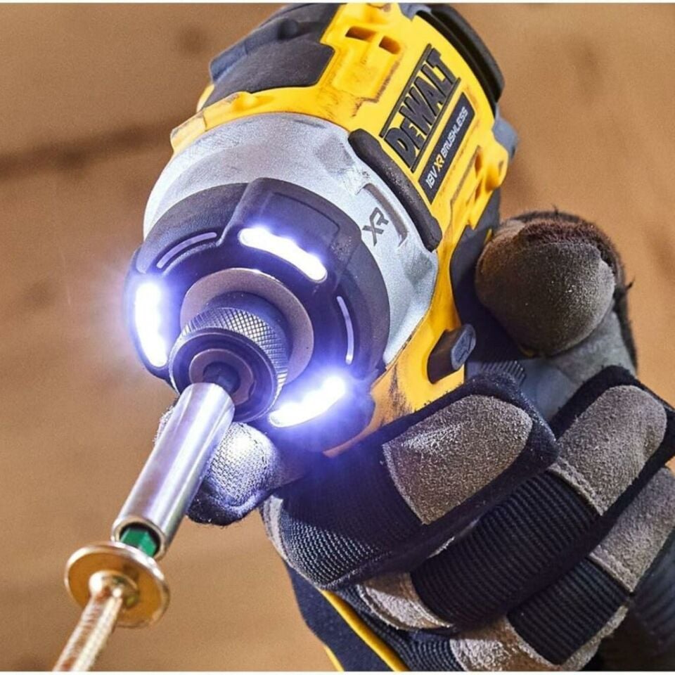 Dewalt XR PREMIUM Kömürsüz Akülü Darbeli Vidalama Seti 282Nm DCF860N-XJ 2x4 Amper