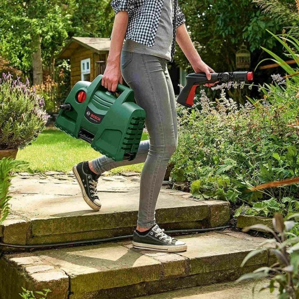Bosch Easy Aquatak 120 1500 W 120 Bar Basınçlı Yıkama (TEŞHİR) 06008A7901