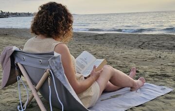 Askılı Portatif Şezlong Gri Renk | Arkalıklı Katlanır Plaj ve Piknik Örtüsü