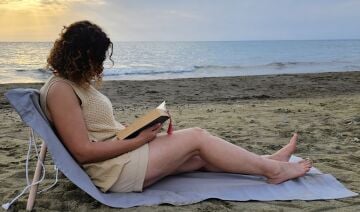 Askılı Portatif Şezlong Gri Renk | Arkalıklı Katlanır Plaj ve Piknik Örtüsü