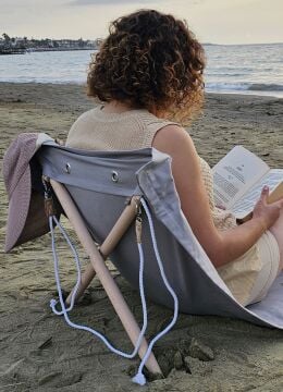 Askılı Portatif Şezlong Gri Renk | Arkalıklı Katlanır Plaj ve Piknik Örtüsü