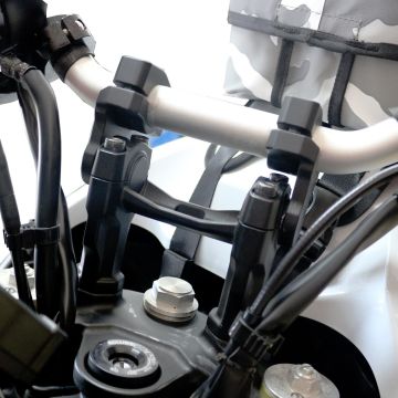 GP Kompozit Yamaha Tenere 700 2019-2023 Uyumlu Gidon Yükseltme 28mm 3.5 Siyah