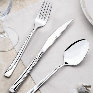 Nehir Fiesta Sade 84 Parça Kutulu Set