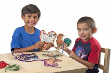 Melissa&Doug Ahşap İp Geçirme Çiftlik Hayvanları