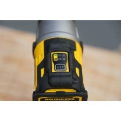 Dewalt DCF801D2 12Volt/2.0Ah Li-ion Çift Akülü Kömürsüz Profesyonel Darbeli Tornavida