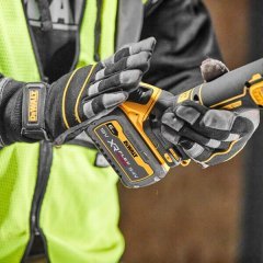 Dewalt DCG409T1 18V 125 MM Akülü Taşlama Makinesi