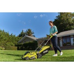 Ryobi RLM18E40H Elektrikli Tekerlekli Çim Biçme Makinası