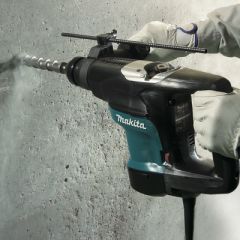 Makita HR3210C Kırıcı Delici Matkap