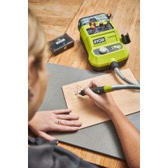 RYOBİ R18RT-0 AKÜLÜ GRAVÜR SETİ 33 PARÇA (AKÜ DAHİL DEĞİL)