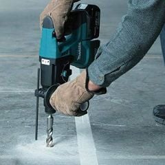 MAKİTA DHR243RTJW AKÜLÜ KIRICI DELİCİ 18V TOZ TOPLAMALI