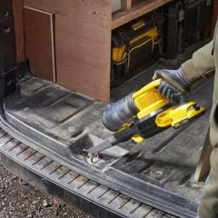 Stanley SFMCVS001D1 18V V20 Kablosuz Dikey Süpürge