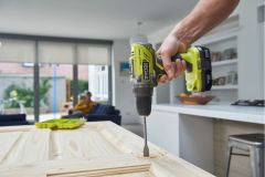 Ryobi R18DD3-220TAH 18V Akülü Matkap Setli