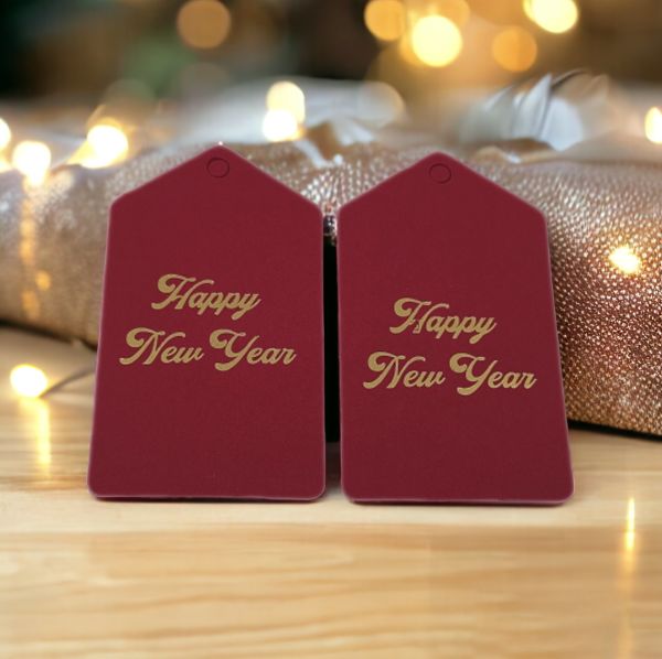 Roco Paper Yeniyıl Yılbaşı İsim Sallantı Etiketi Kırmızı Altın Varaklı Happy New Year 50li 4,5*7,5cm