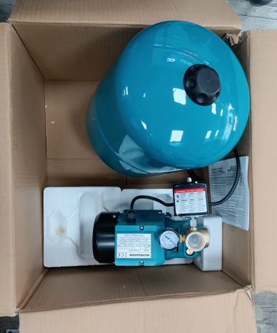 MOMENTUM PKm60/SA5 -0.5HP-220V- Preferikal Sürtme Fanlı Paket Hidrofor
