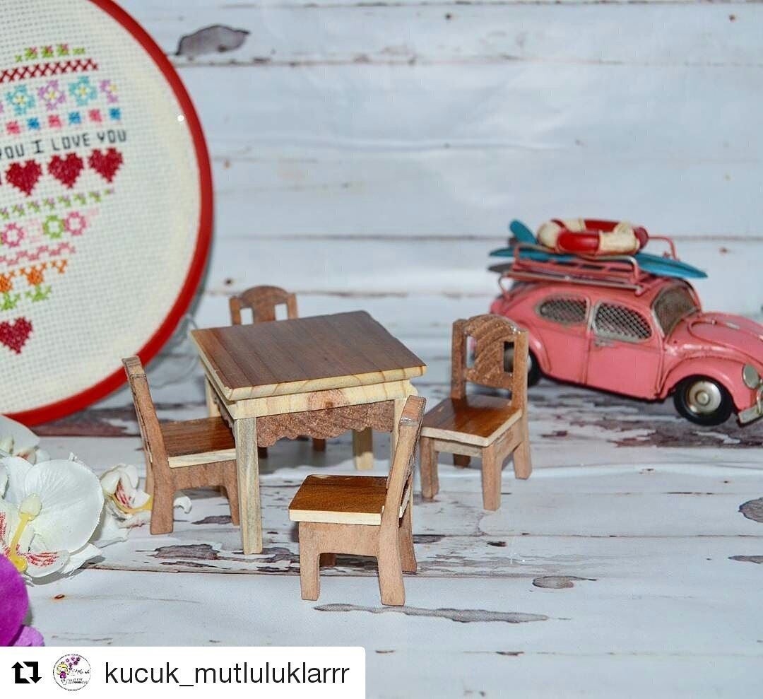 AHŞAP MİNİ MASA SANDALYE SET