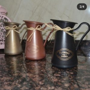 SÜRAHİ ŞEKLİNDE VAZO