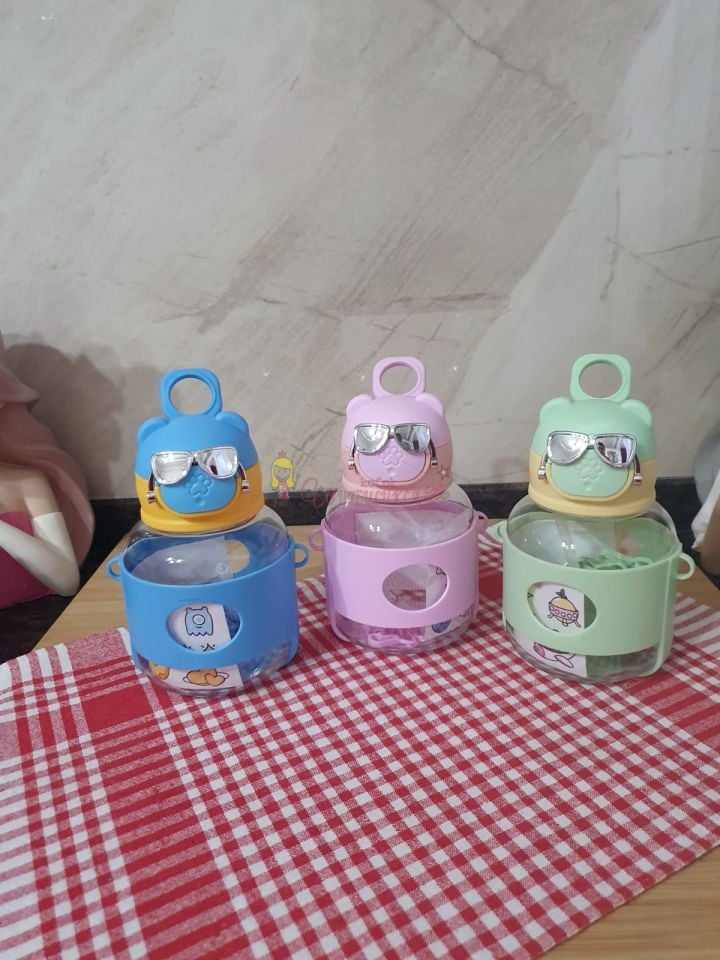 Gözlük Detayli Köpek Matara
