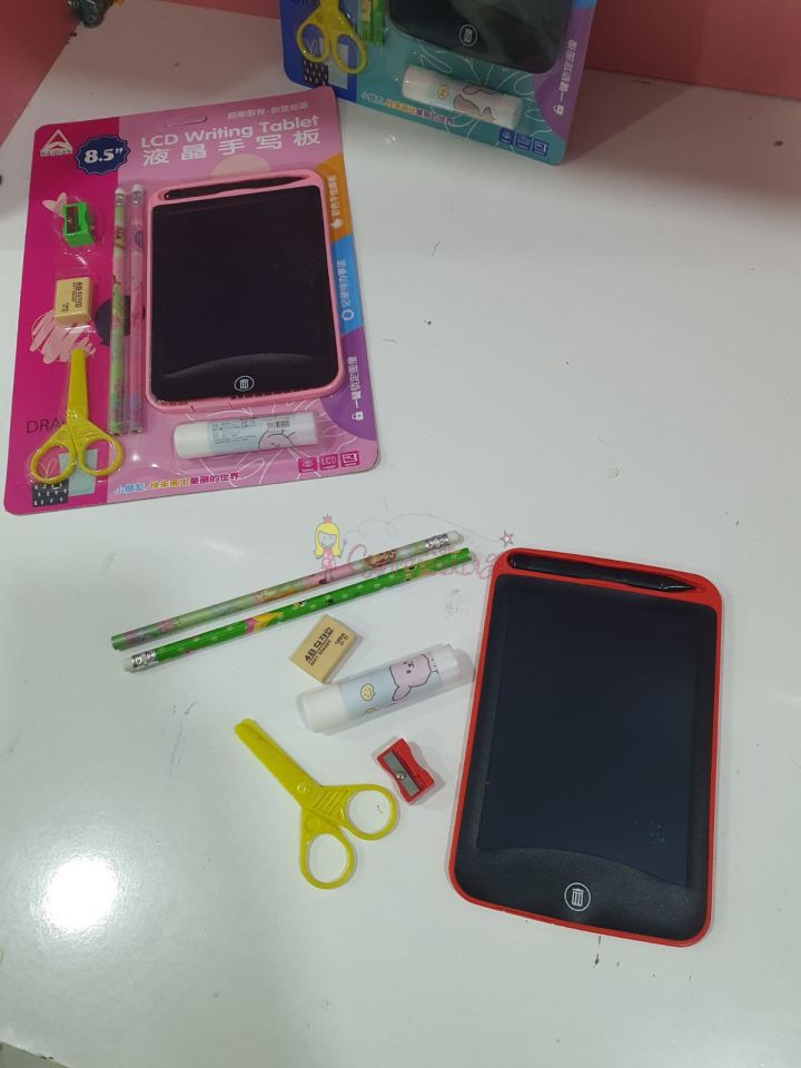 Çocuk Tablet LCD 8.5 Inç Dijital Kalemli Çizim Yazı Tahtası Pembe + Hediye Set