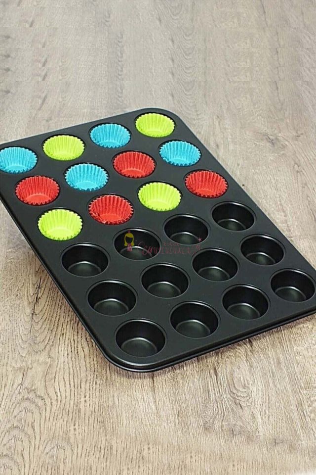 Muffin Kalıbı 24'lü Cupcake Kapsülü Fırın Mini Kek Browni Kekstra Kurabiye Kalıbı
