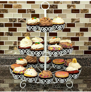 24 'LU METAL CUPCAKE STANDI
