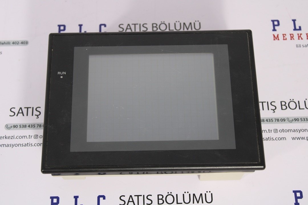 NS5-MQ11B-V2 OMRON 5.7 INC TOUCH PANEL 2.EL