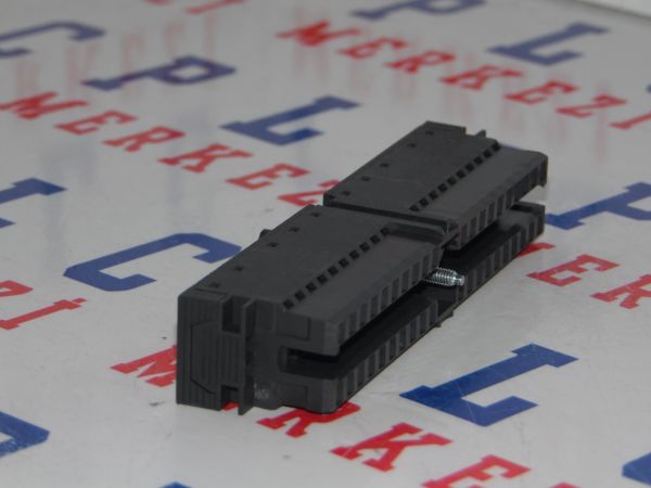 6ES7392-1BM01-0AA0 FRONT CONNECTOR YENİ KUTU AÇIK