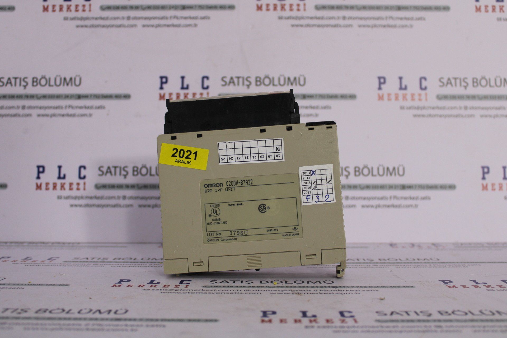 C200H-B7A22 OMRON  INTERFACE UNIT, 32IN/32OUT 2.EL