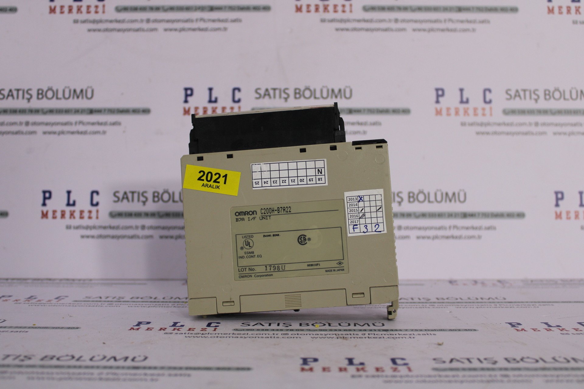 C200H-B7A22 OMRON  INTERFACE UNIT, 32IN/32OUT 2.EL