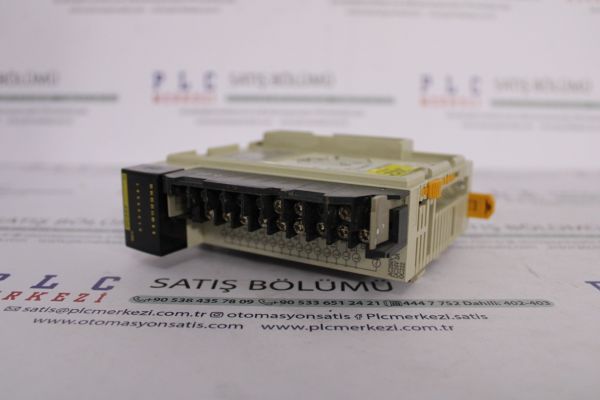 CQM1-OC222 OMRON OUTPUT UNIT, 16X RELAY OUTPUTS, 2A, 24 VDC/250 VAC  2.EL