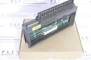 AY81 MITSUBISHI TRANSISTOR OUTPUT MODULE 32 POINT 12/24VDC 2.EL