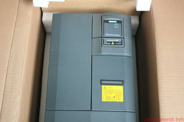 6SE6440-2UD32-2DB1 MICROMASTER 440 WITHOUT FILTER  380-480 V 3 AC