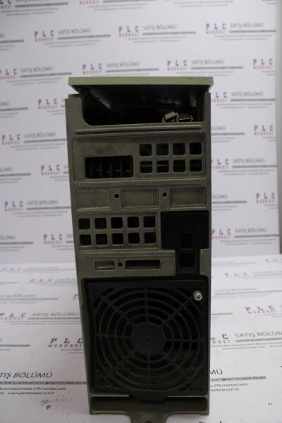 6SE7021-3TB61-Z SIMOVERT MASTERDRIVES VECTOR CONTROL INVERTER COMPACT UNIT