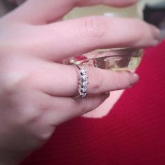 0.22 Karat Pırlanta Beştaş Yüzük