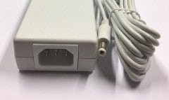 15V 3A AC/DC SMPS ADAPTÖR , MASA ÜSTÜ MODELİ Ucu: 2.5mm  (BEYAZ)
