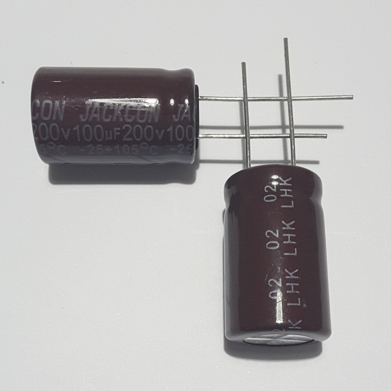 100uF 200V Elektrolitik Kondansatör 16*26 , Dökme , 105C - ( 2 ADETLİK PAKET )