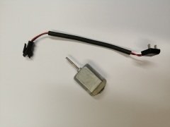12V MOTOR YASSI YİVSİZ SOKETLİ 24x30x18mm