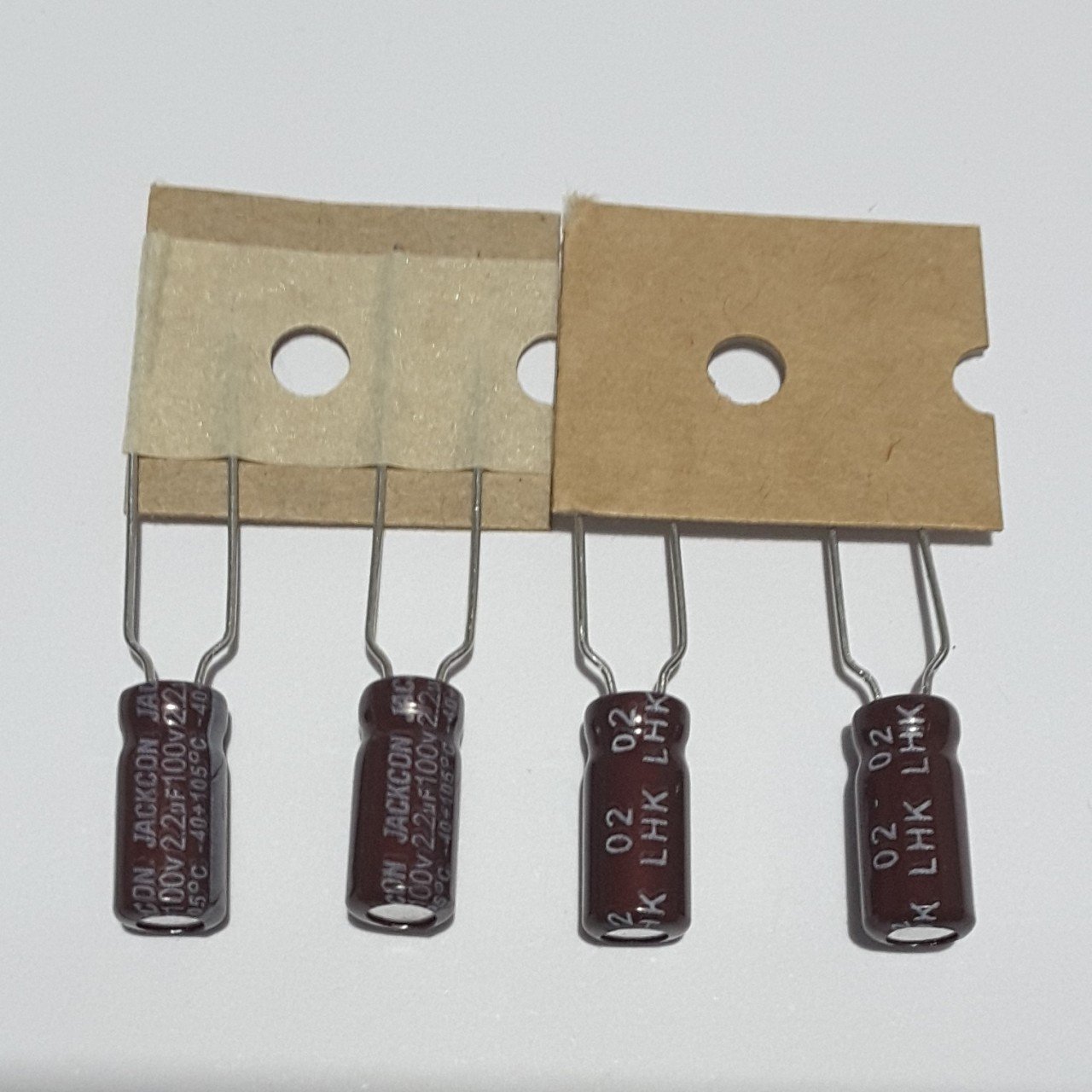 2.2uF 100V Elektrolitik Kondansatör 5*11 , Şerit , 105C -- (25 ADETLİK PAKET )